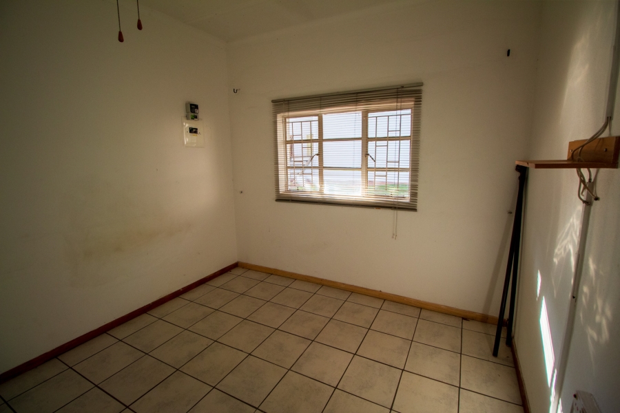 5 Bedroom Property for Sale in Middelpos Northern Cape